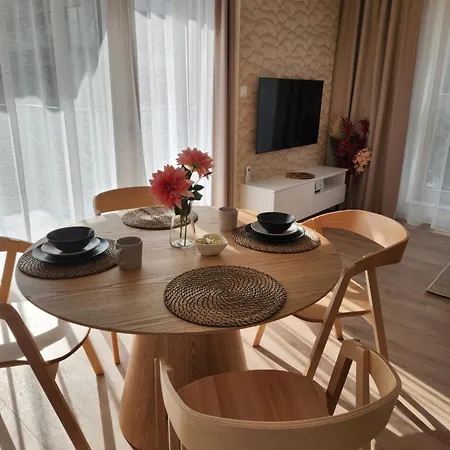 Premium Chmielna Duo Near Tower Zlote Tarasy Parking Apartamento Varsóvia