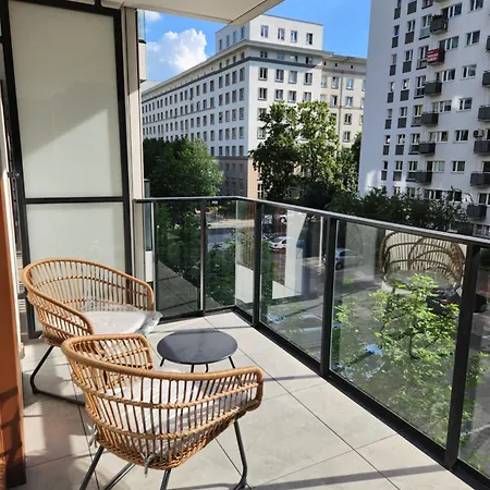 Premium Chmielna Duo Near Tower Zlote Tarasy Parking Apartamento Varsóvia