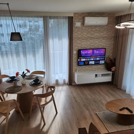 Premium Chmielna Duo Near Tower Zlote Tarasy Parking