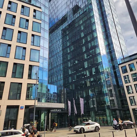 Premium Chmielna Duo Near Tower Zlote Tarasy Parking Apartamento Varsóvia
